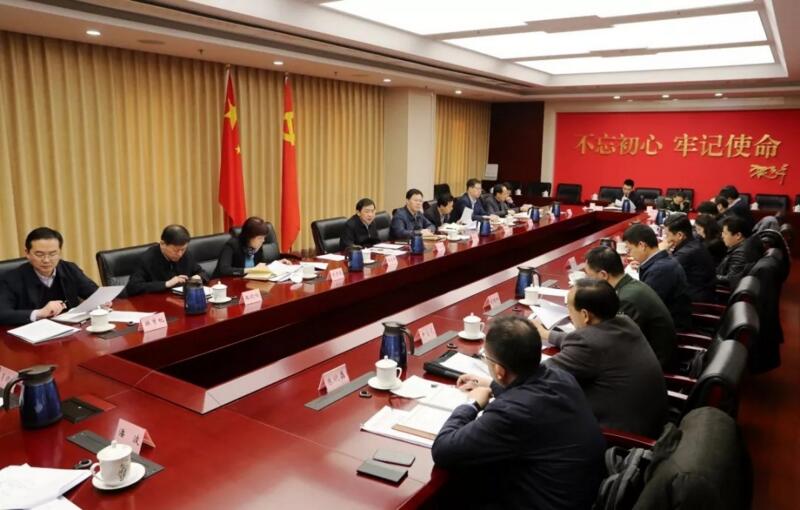 熊選國：積極發展涉外法律服務 加強涉外律師人才培養